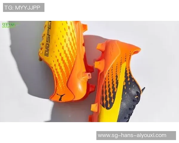 探索Puma鸳鸯足球鞋的独特设计与卓越性能助你在球场上尽显风采